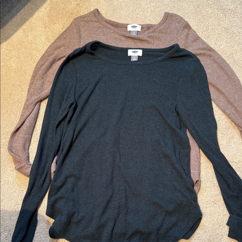 Old Navy Black and Brown Long Sleeve Shirts